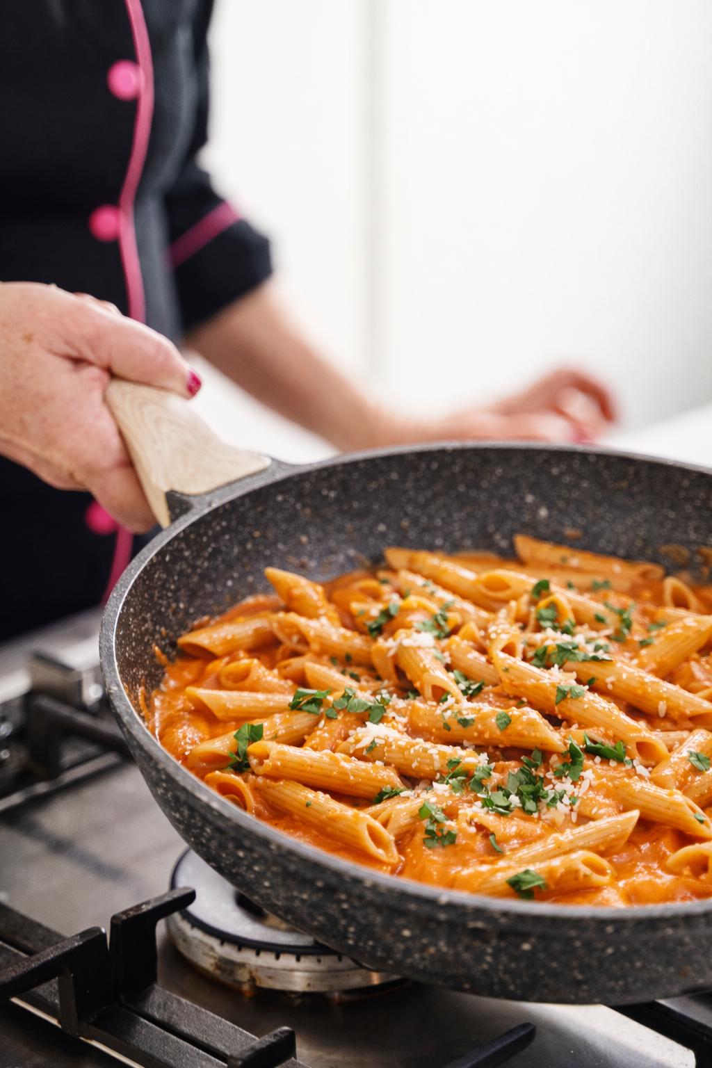 FLOWER CHEF PENNE AL VODKA